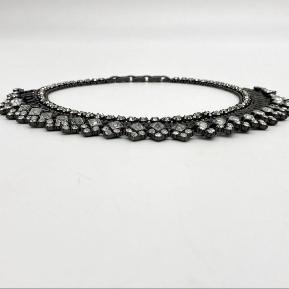 Stella & Dot Hematite Palladian Necklace - Picture 16 of 16